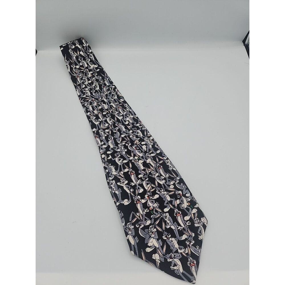 Looney Tunes Mania Bugs Bunny All Over Men's Neck Tie 1995 100% Silk